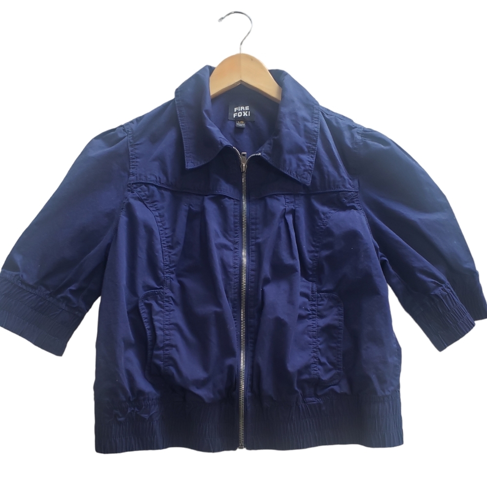 Fire Foxi Blue Short Sleeve Jacket. Size Large. Junior Large. Zipper.